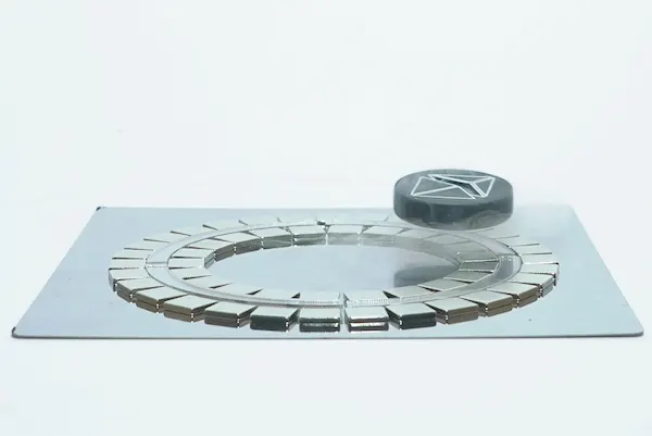 Economy superconductivity levitation kit with circular track